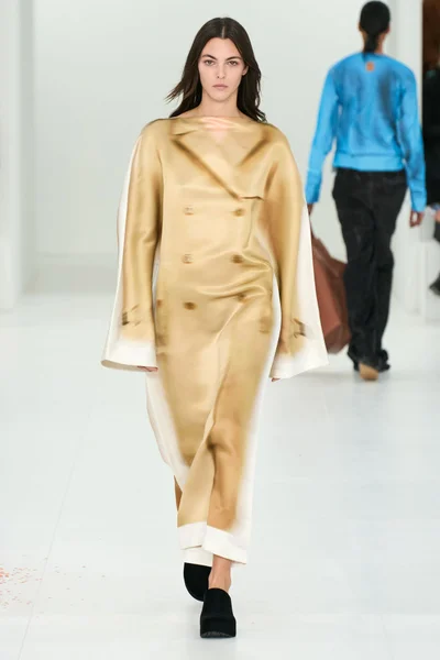 Look 41